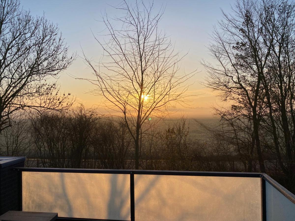 Green Villa In Bester Lage - Dachterrasse Mit Meerblick - Grosser Eingezaeunter Garten - Kinderfreundlich - Hunde Inklusive - 4 Sterne Resort - Direkt Am Strand - Pool Inklusive Хульсхорст Экстерьер фото